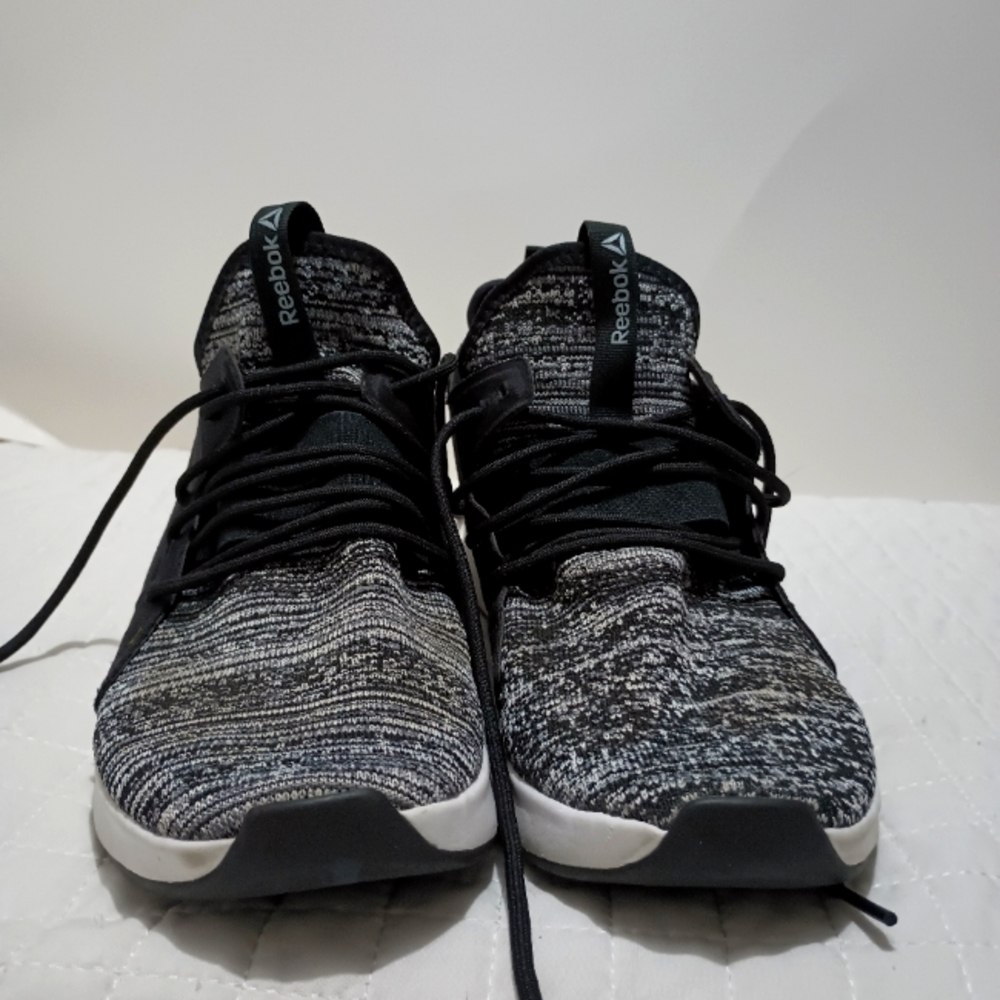 Reebok Women's Guresu 2.0 Studio Workout Shoe Sneaker Black/White Size 11